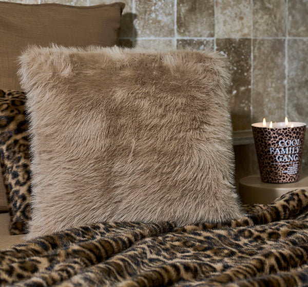 COUSSIN FAUSSE FOURRURE BEIGE PODEVACHE