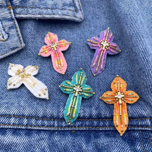 BROCHE CROIX BLANCHE