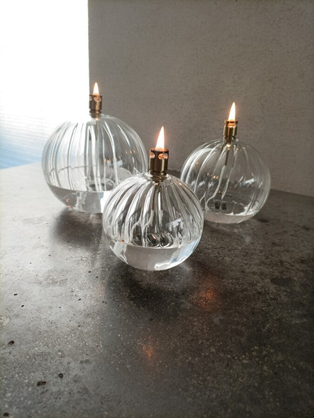 LAMPE A HUILE RONDE ELEGANTE L PERI LIVING